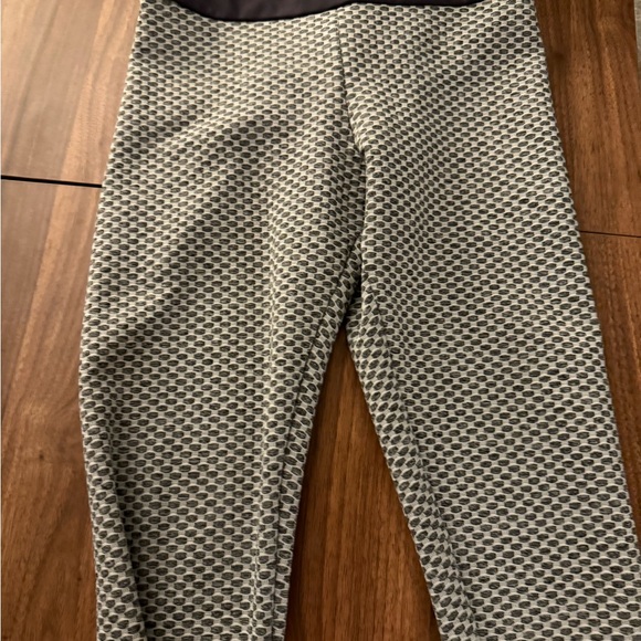 Tik Tok Leggings - Picture 2 of 2